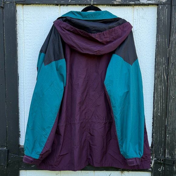 Vintage Columbia Windbreaker Jacket - Picture 7 of 16